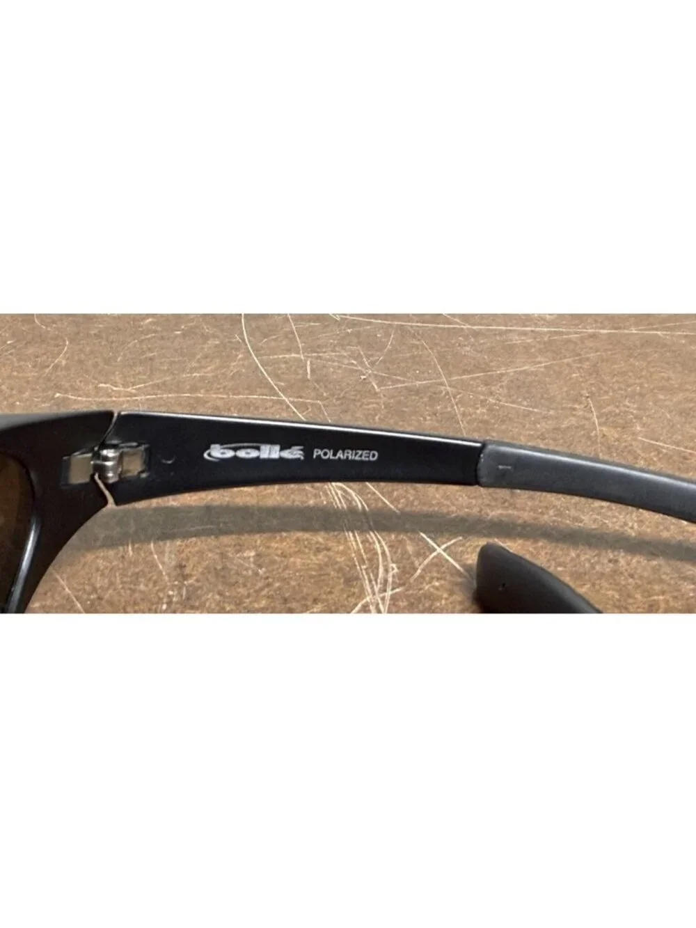 Vintage Bollé Swisher 11622 Mauritius Matte Black Wrap Polarized Sunglasses